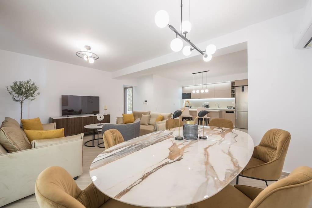 Acropolis Diamond Apartment *